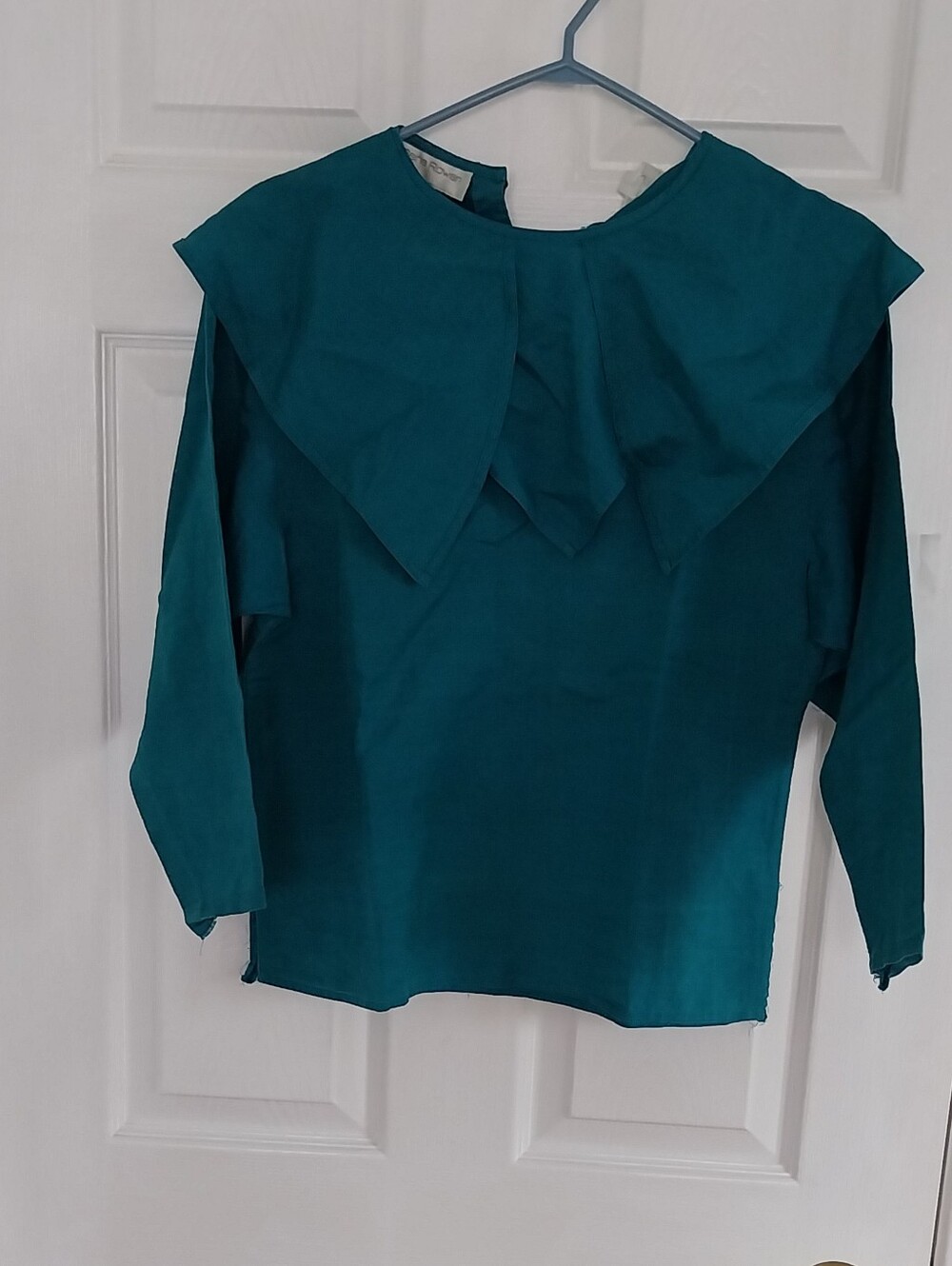 Rena Rowan Linen Blended Teal Statement-Collar Long Sleeve Top